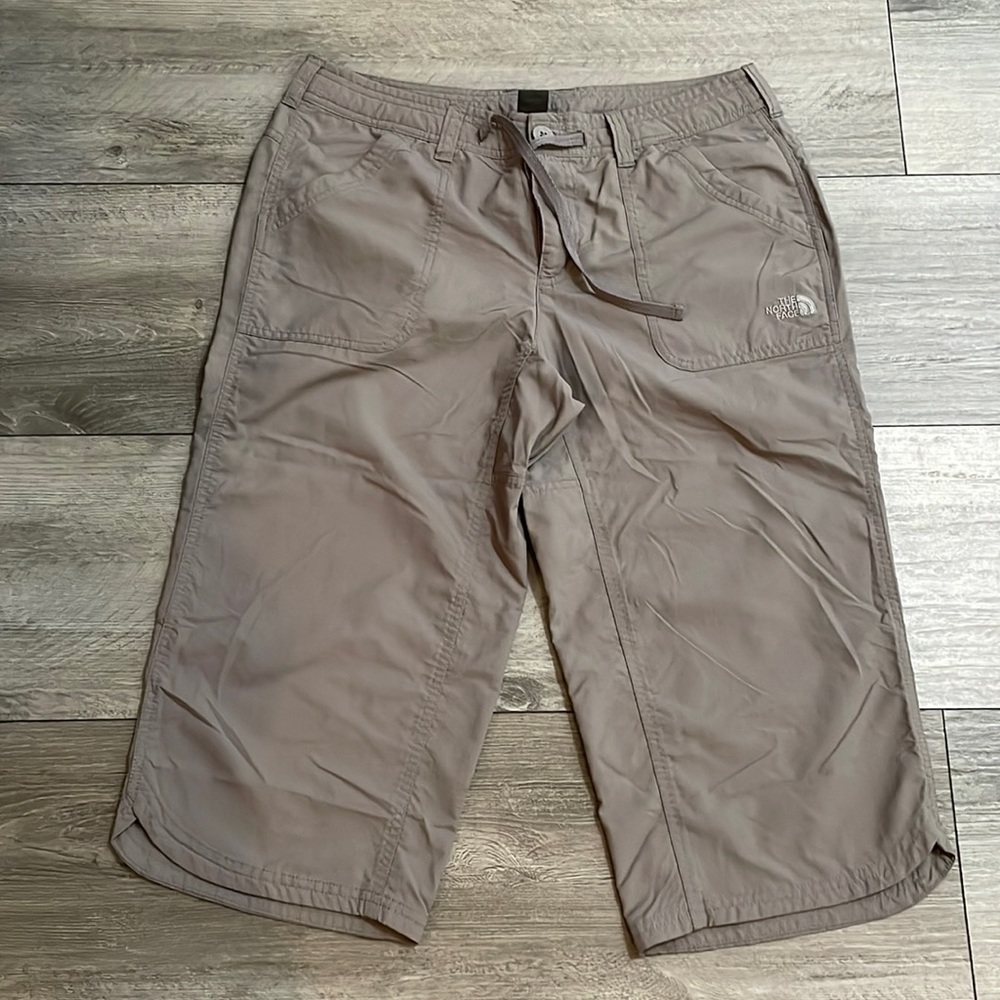 The north‎ face,  capri, size 10, gray, adventure/outdoor